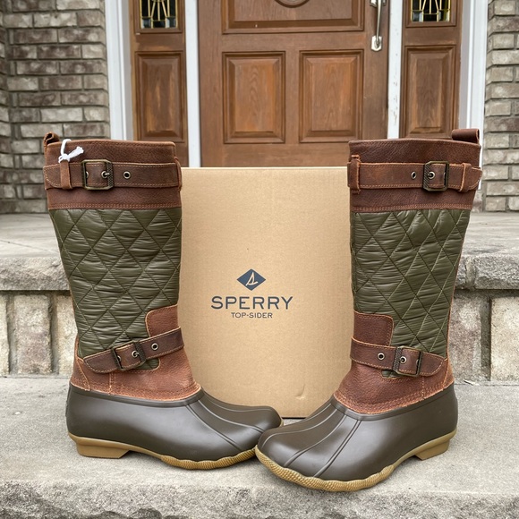 SPERRY SALTWATER TALL BUCKLE NYLON QUILT 7 Women's Outdoor Boot - Picture 2 of 11